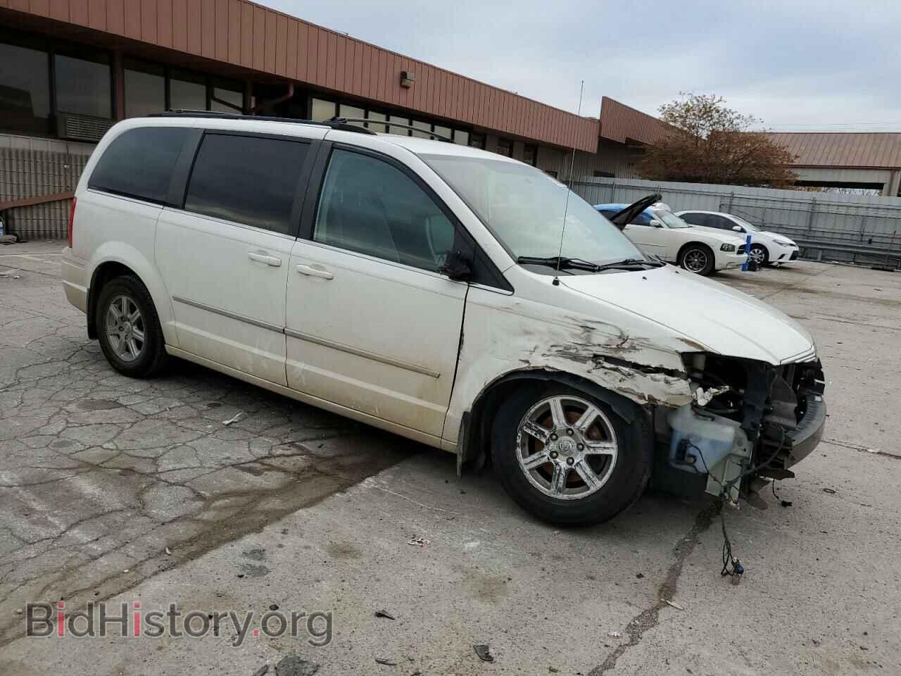 2010 CHRYSLER MINIVAN - VIN: 2A4RR5DX4AR241806 - Фото 4