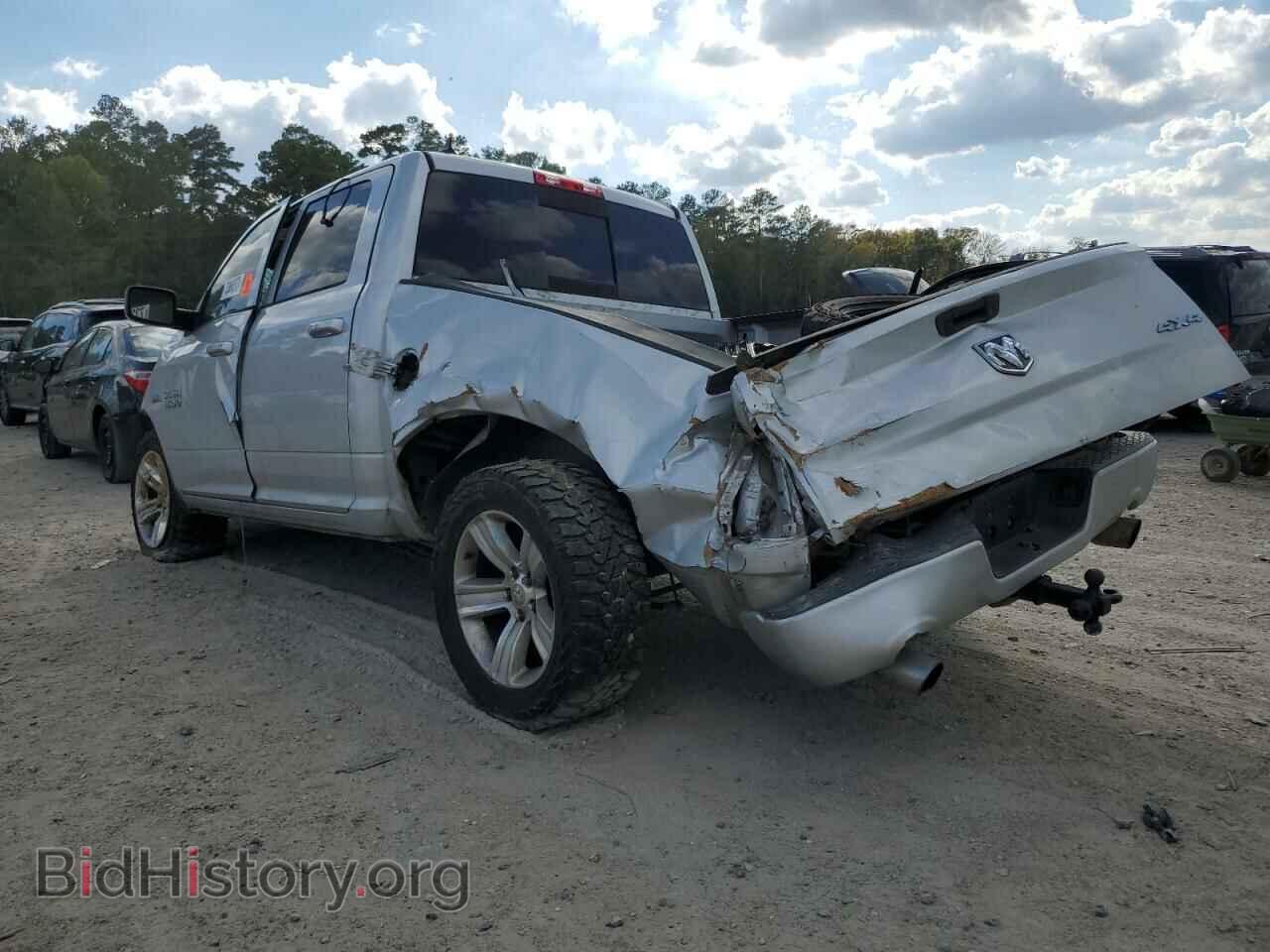 2016 RAM 1500 - VIN: 1C6RR7MT6GS168581 - Фото 2