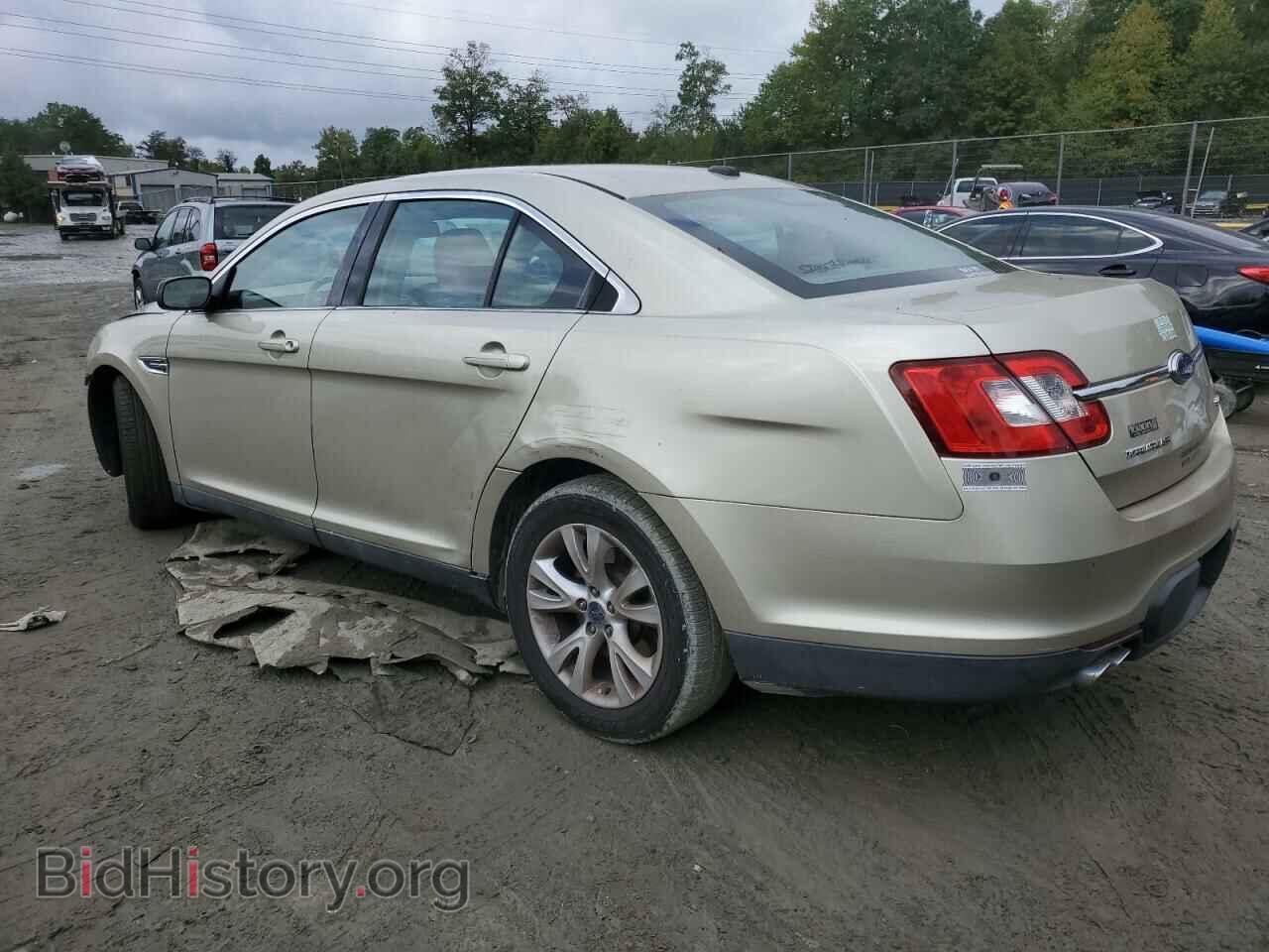 2010 FORD TAURUS - VIN: 1FAHP2EW2AG145529 - Фото 2
