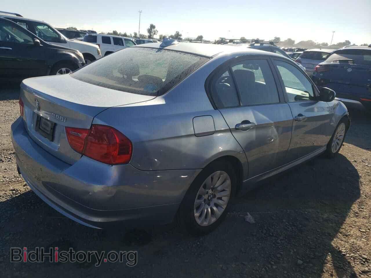 2009 BMW 3 SERIES - VIN: WBAPH57599NL78546 - Фото 3