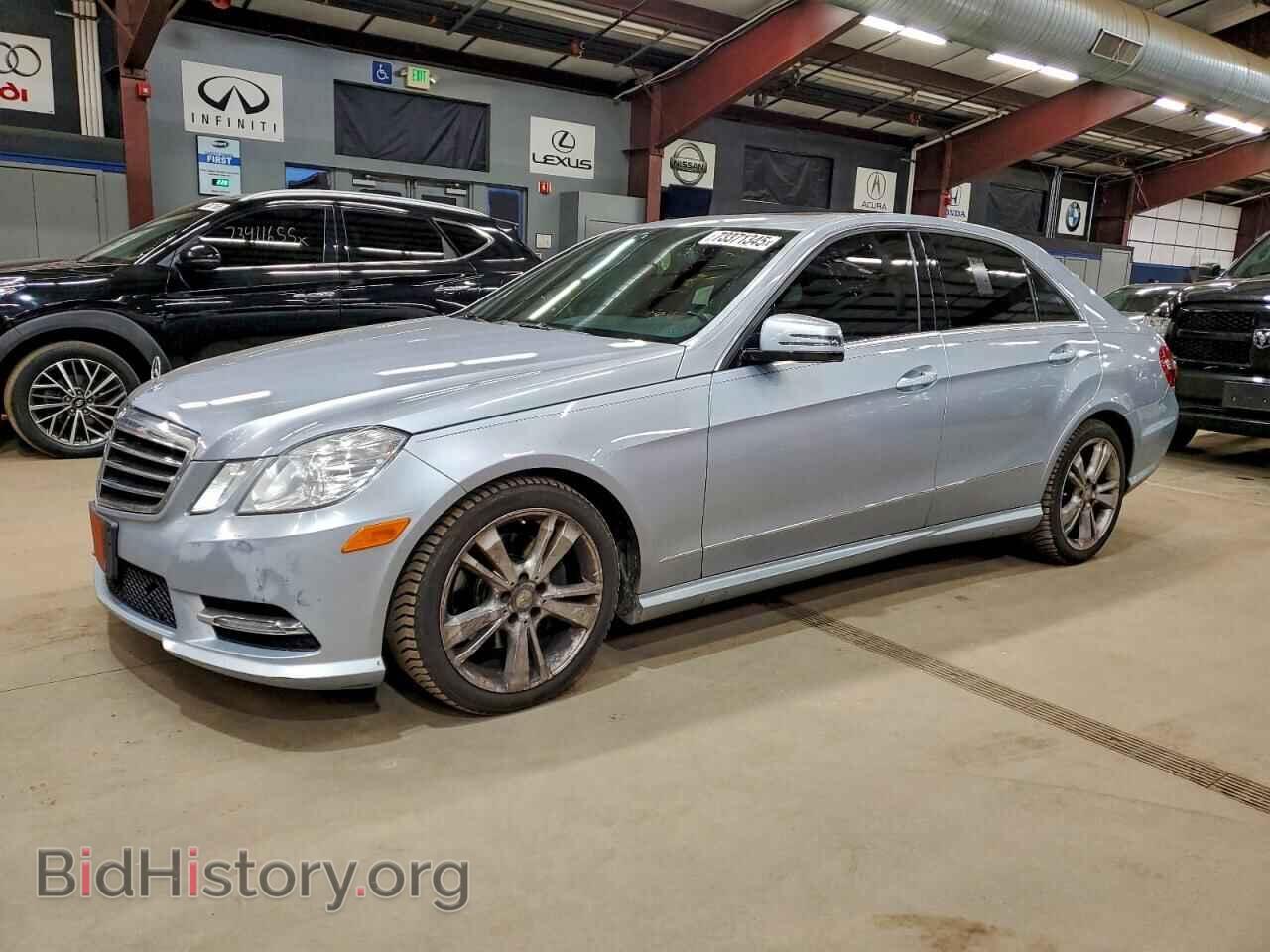 Photo WDDHF8JB0DA723272 - MERCEDES-BENZ E-CLASS 2013
