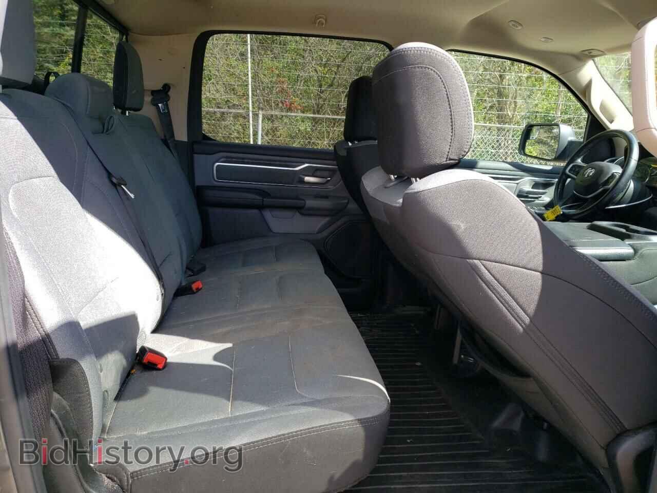 2019 RAM 1500 - VIN: 1C6SRFFT8KN704169 - Фото 10