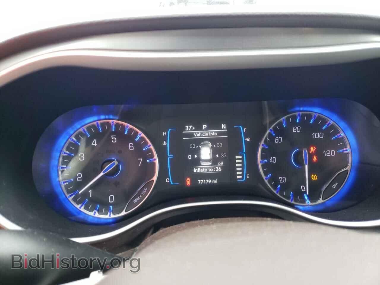 2017 CHRYSLER PACIFICA - VIN: 2C4RC1DG7HR518104 - Photo 9