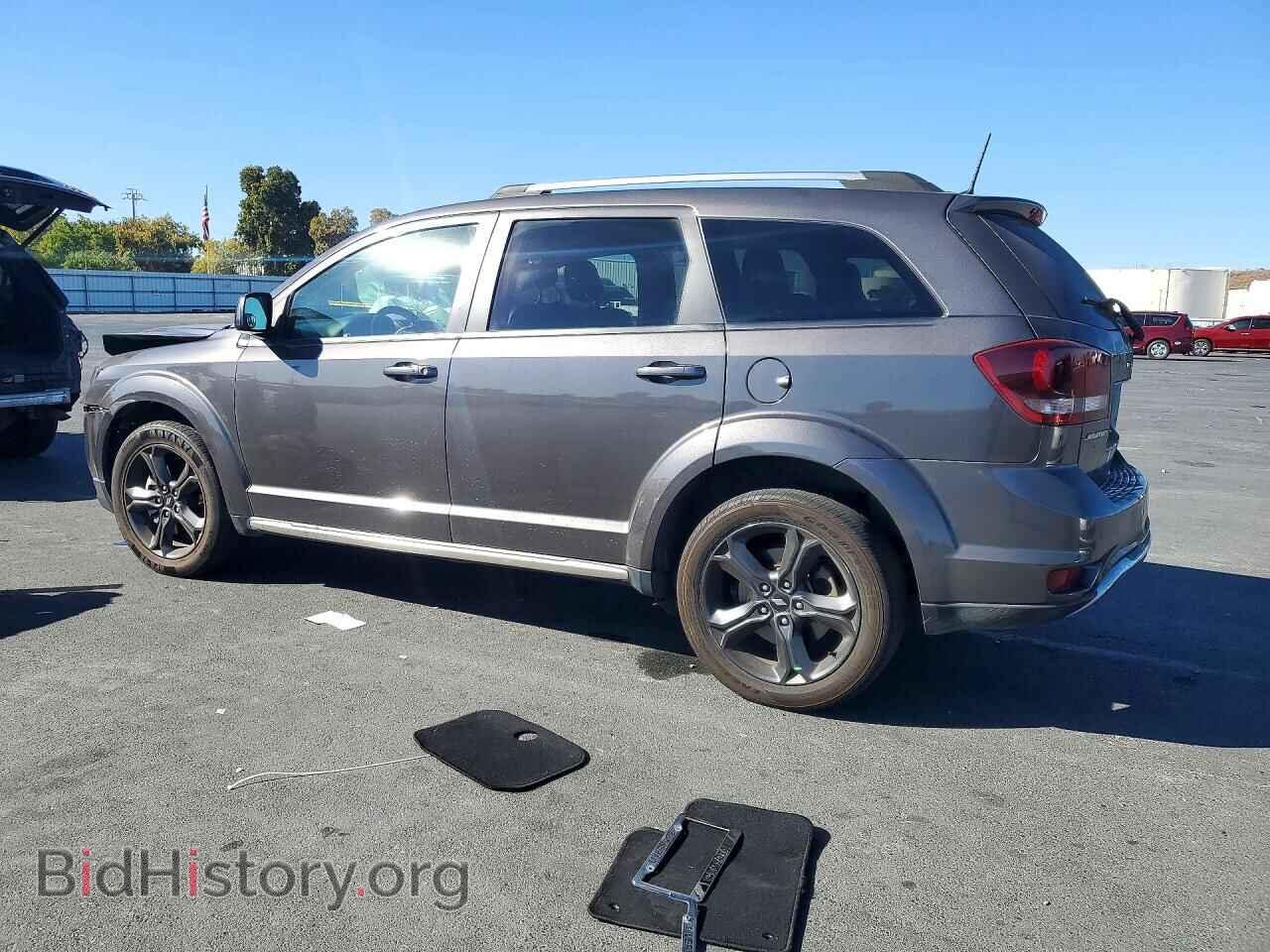 2020 DODGE JOURNEY - VIN: 3C4PDCGBXLT220166 - Photo 2