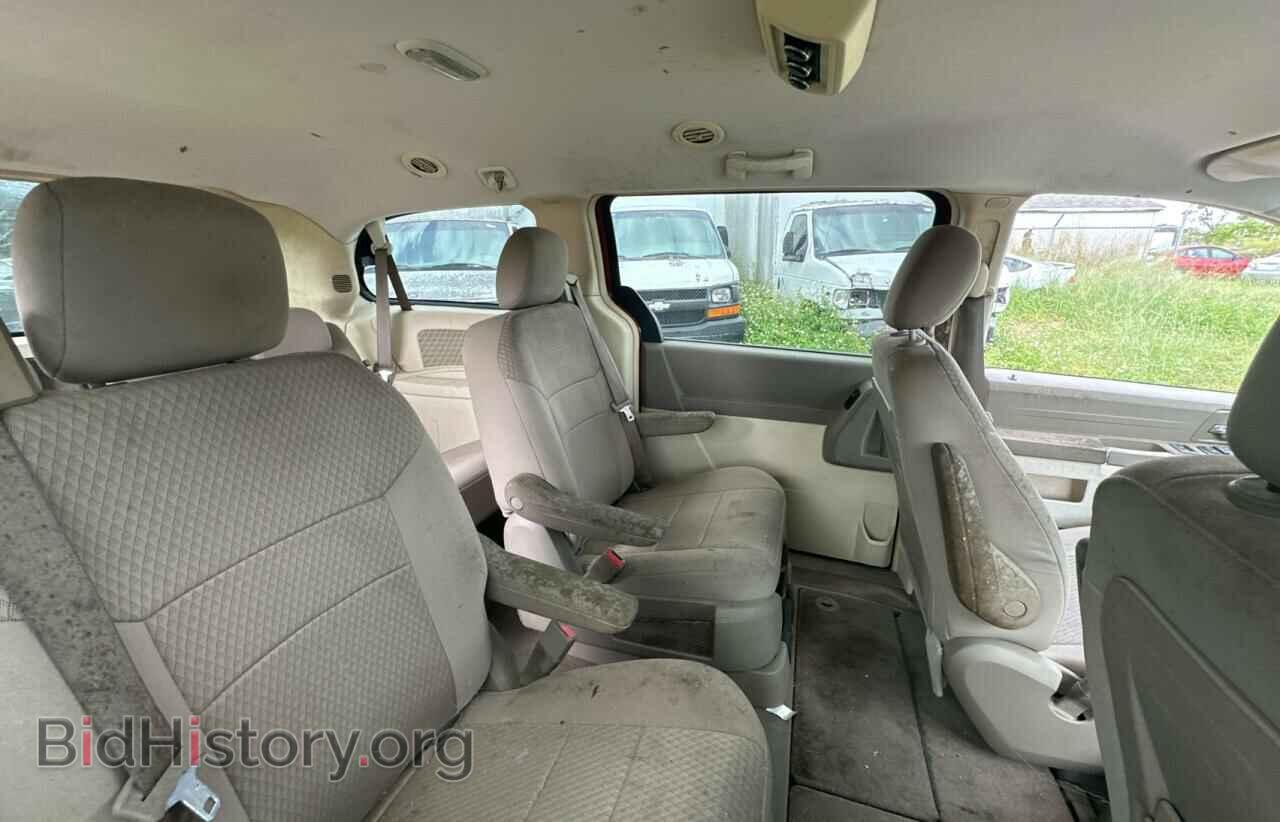2008 CHRYSLER MINIVAN - VIN: 2A8HR44H38R681331 - Фото 6
