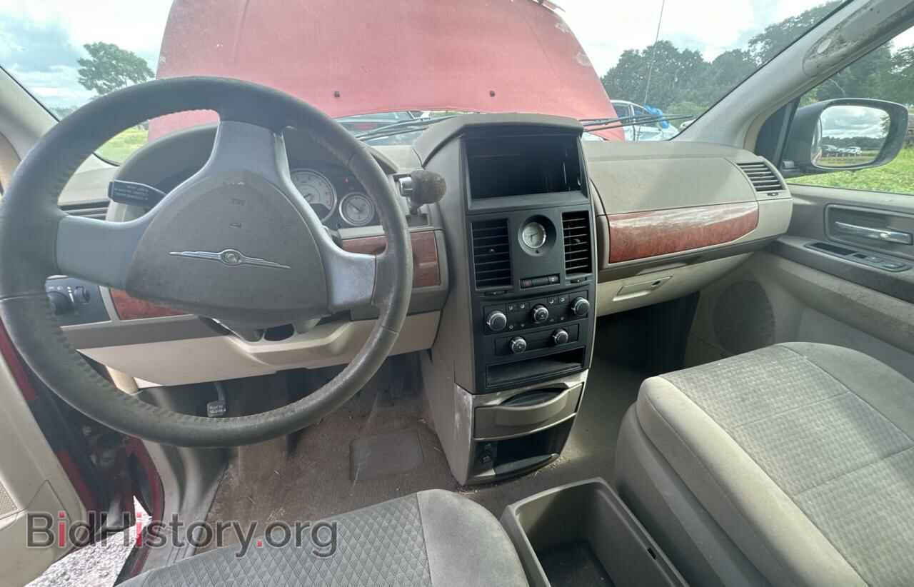 2008 CHRYSLER MINIVAN - VIN: 2A8HR44H38R681331 - Фото 9