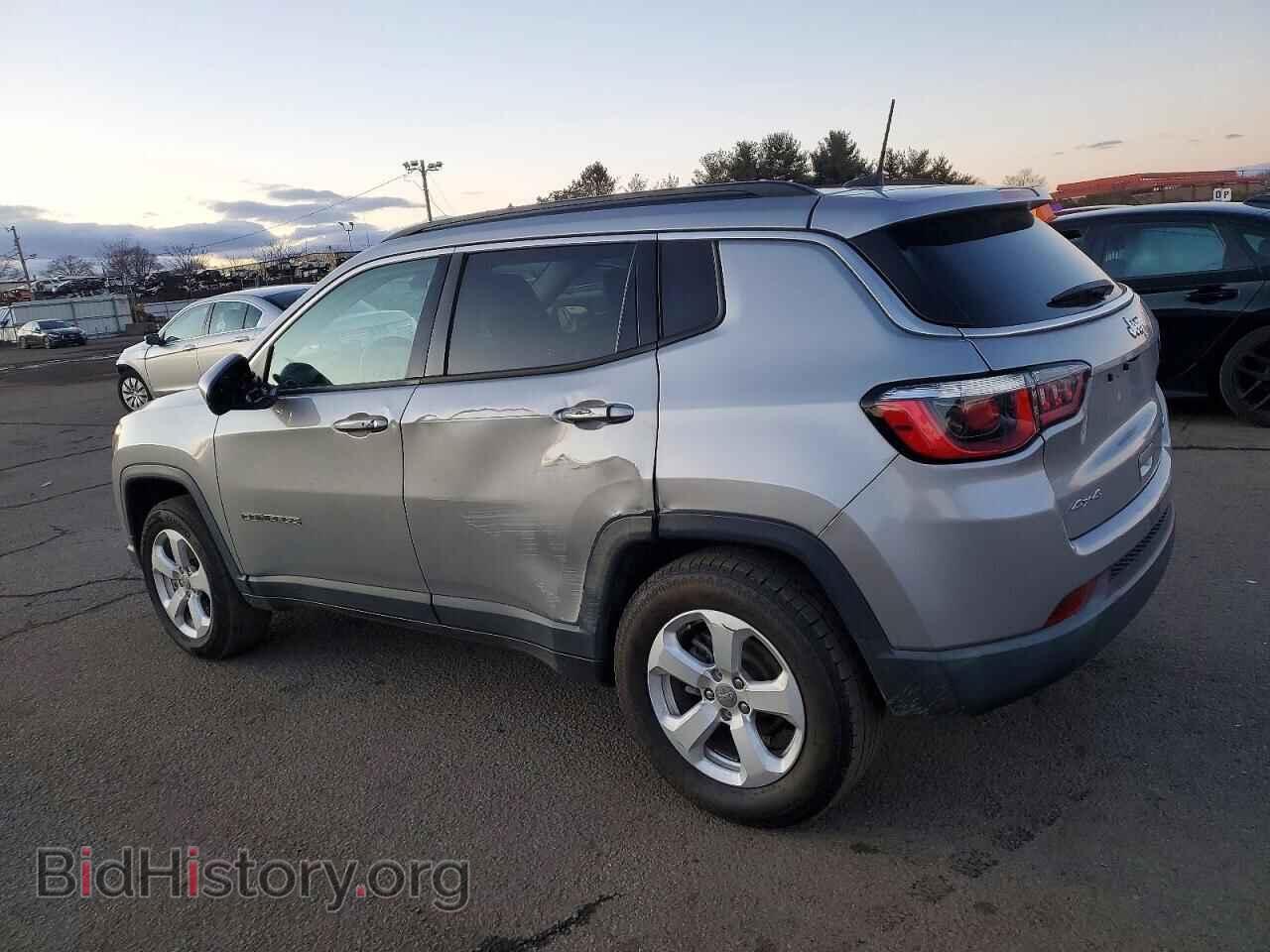 2019 JEEP COMPASS - VIN: 3C4NJDBB1KT704156 - Фото 2