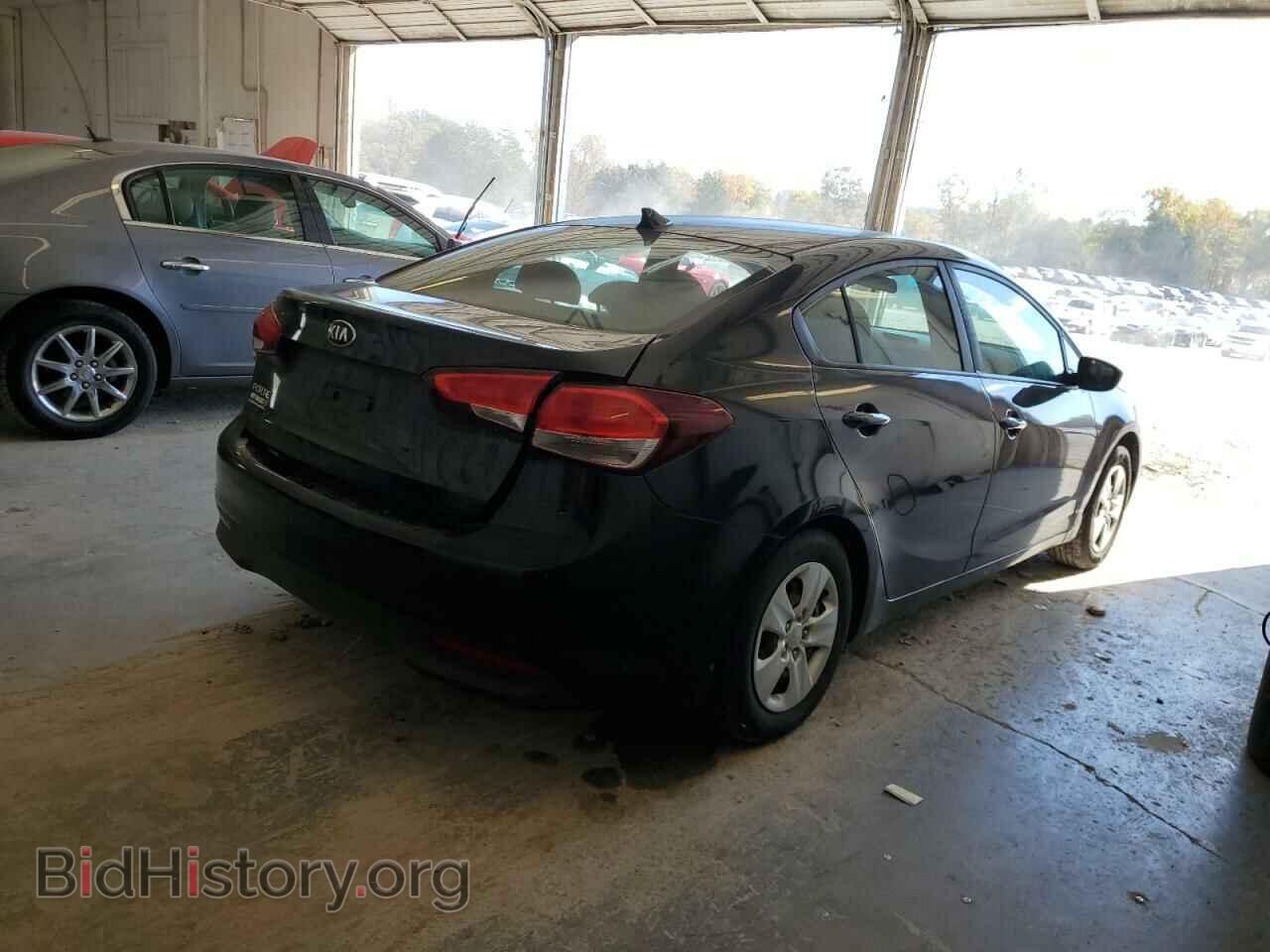2017 KIA FORTE - VIN: 3KPFK4A73HE086334 - Фото 3