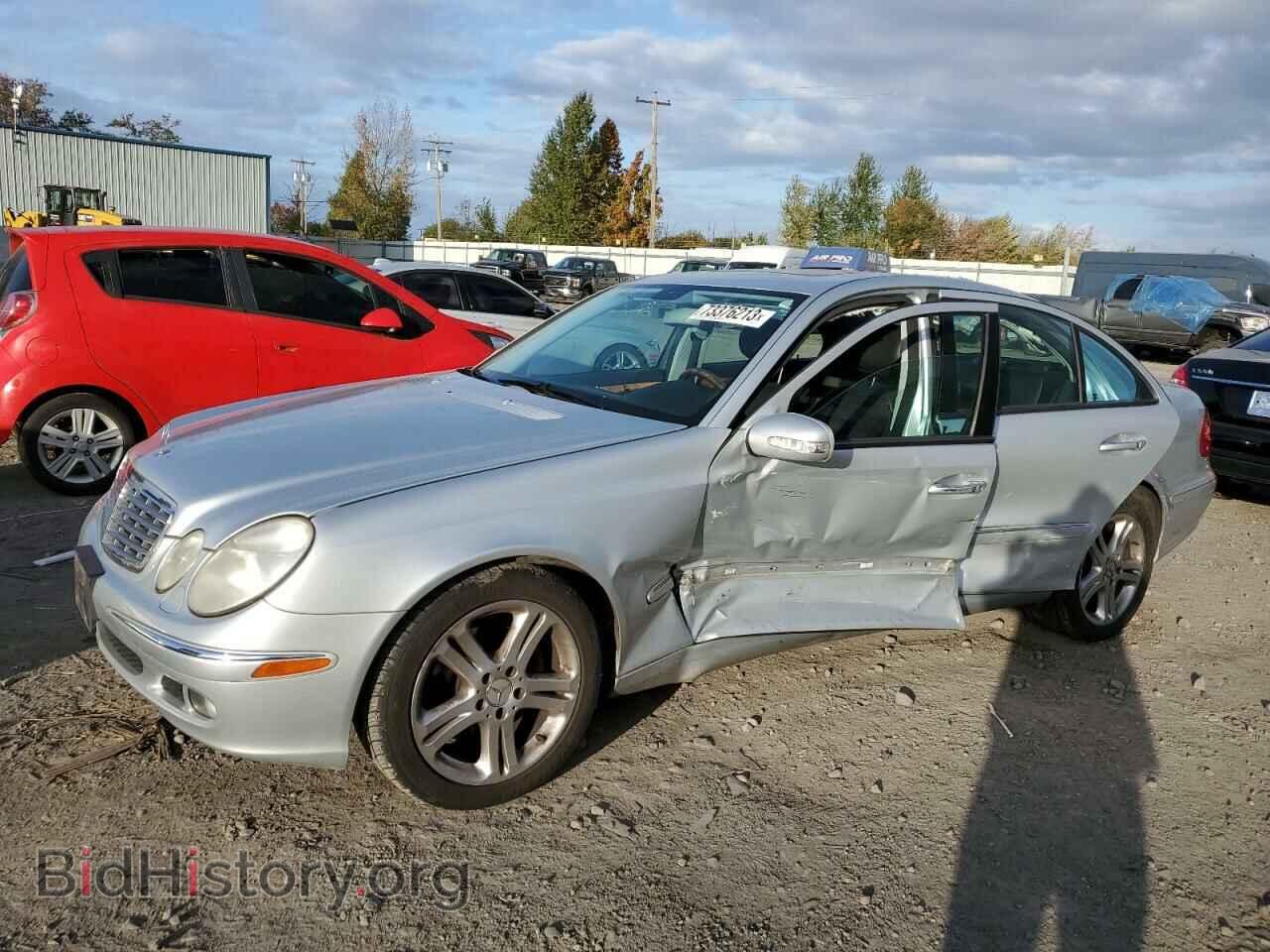 Фотография WDBUF56J76A944831 - MERCEDES-BENZ E-CLASS 2006