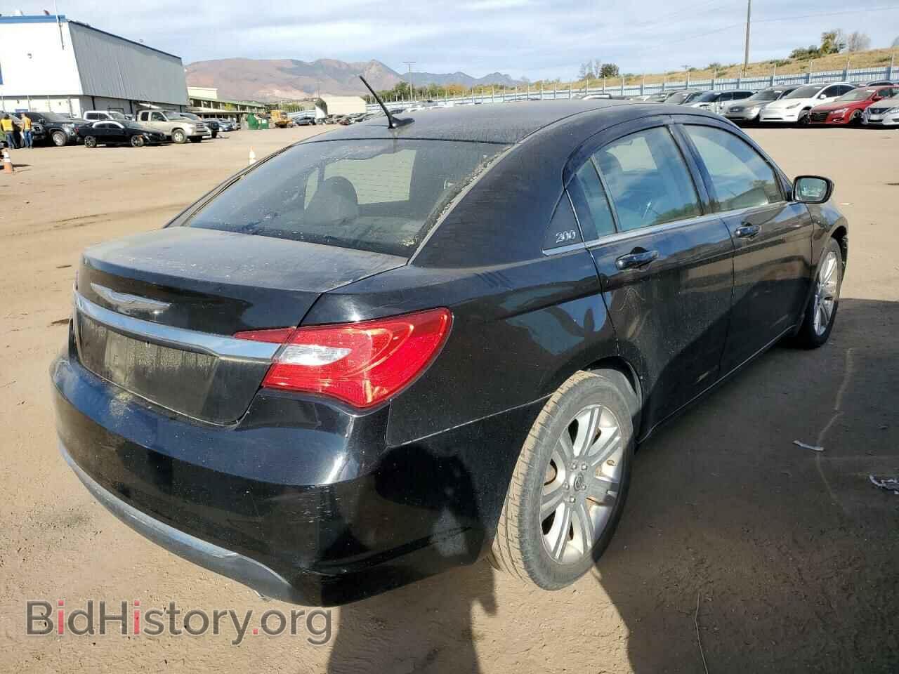 2012 CHRYSLER 200 - VIN: 1C3CCBBG1CN175511 - Фото 3