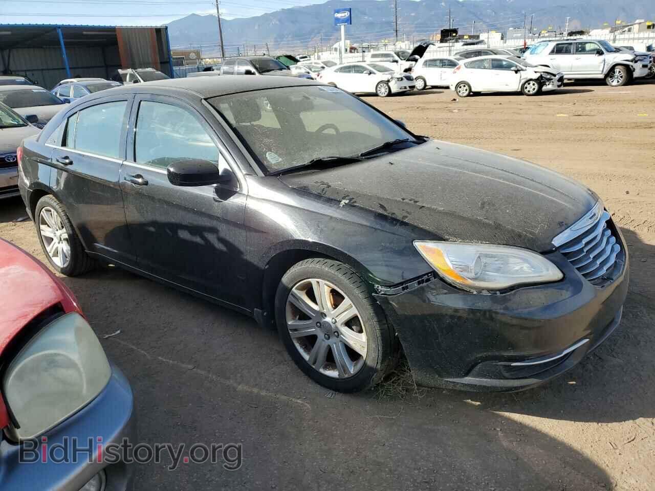 2012 CHRYSLER 200 - VIN: 1C3CCBBG1CN175511 - Фото 4