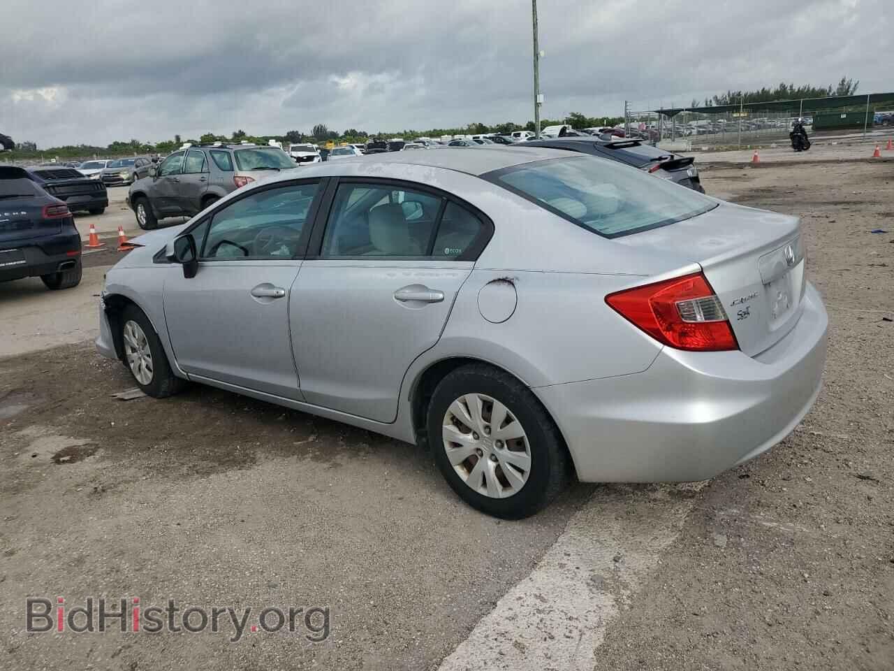2012 HONDA CIVIC - VIN: 2HGFB2F57CH573935 - Фото 2