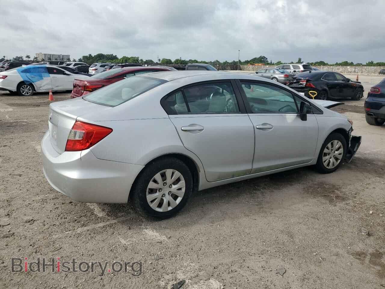 2012 HONDA CIVIC - VIN: 2HGFB2F57CH573935 - Фото 3
