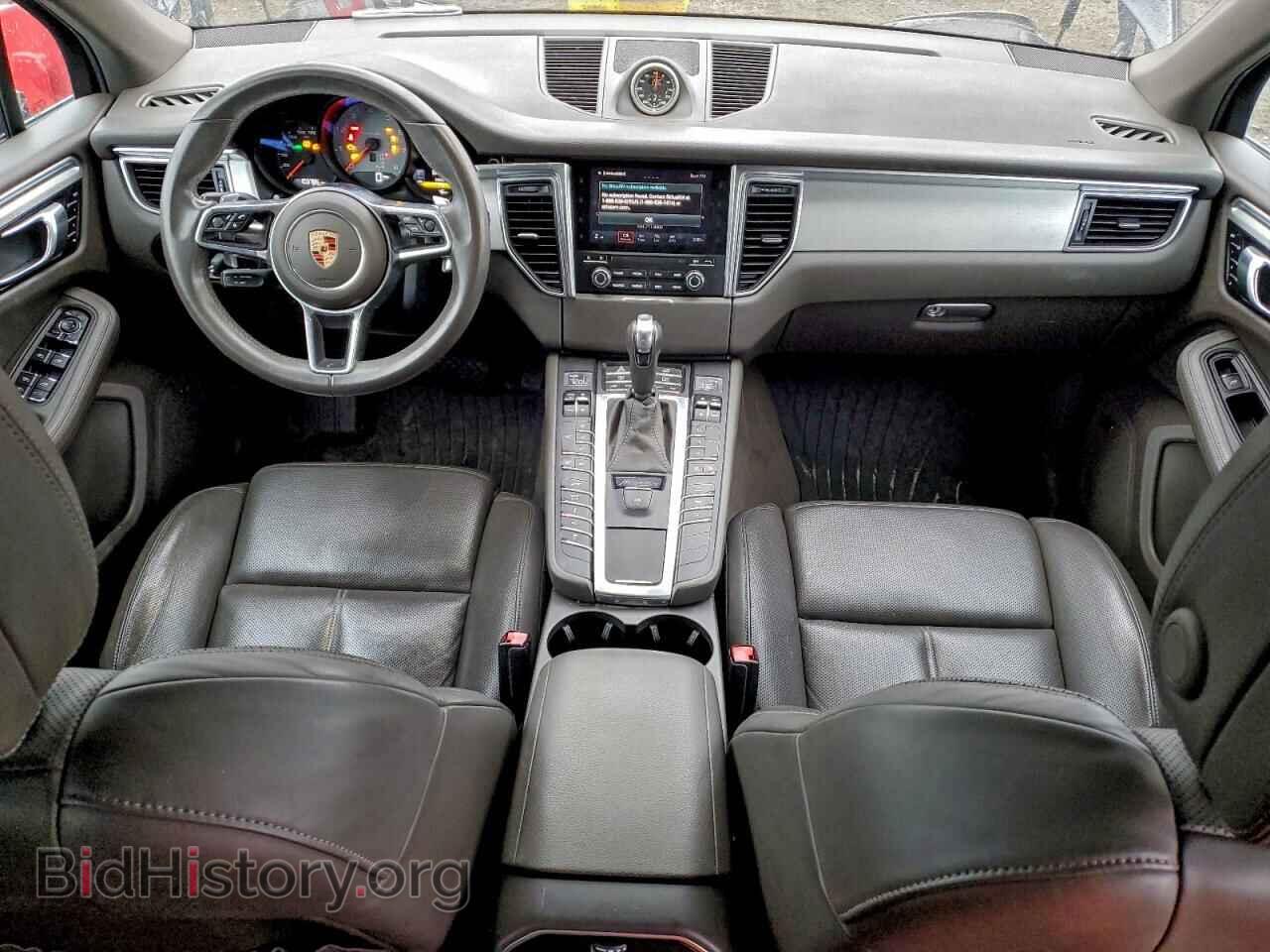2017 PORSCHE MACAN - VIN: WP1AB2A55HLB13925 - Photo 8