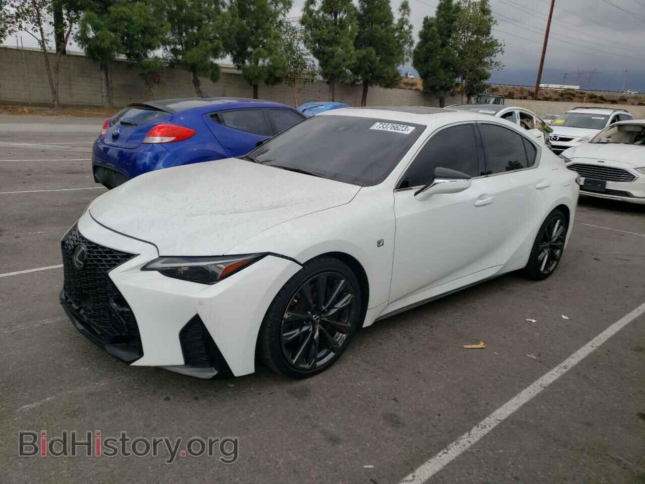 Photo JTHGZ1B26M5041605 - LEXUS IS 2021