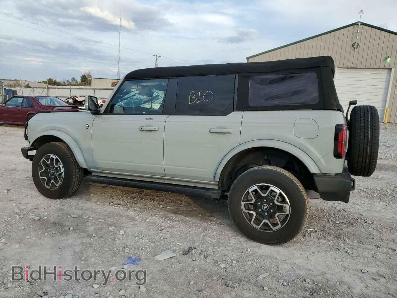 2023 FORD BRONCO - VIN: 1FMDE5BH3PLB70263 - Фото 2