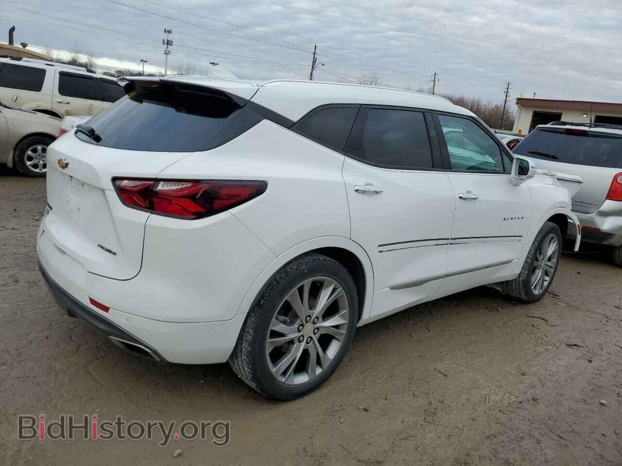 2019 CHEVROLET BLAZER - VIN: 3GNKBFRS0KS697568 - Фото 3