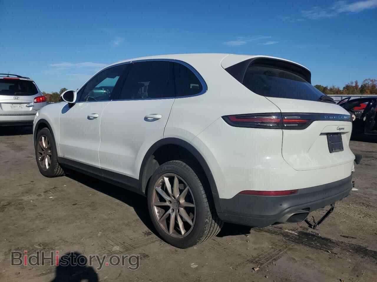 2021 PORSCHE CAYENNE - VIN: WP1AA2AY1MDA04038 - Photo 2