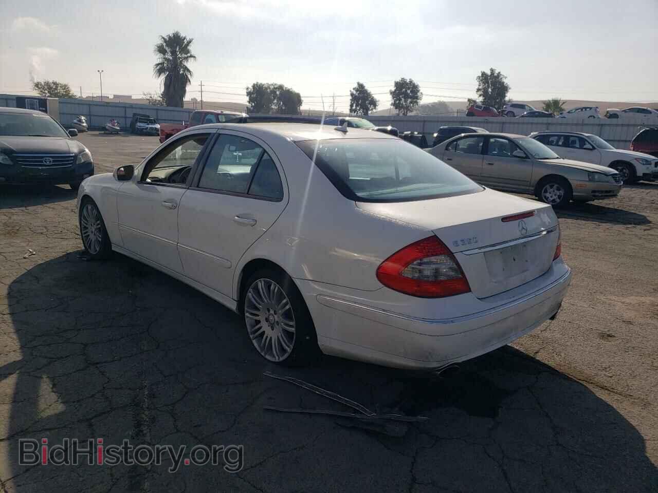 2008 MERCEDES-BENZ E-CLASS - VIN: WDBUF56X38B242118 - Фото 2