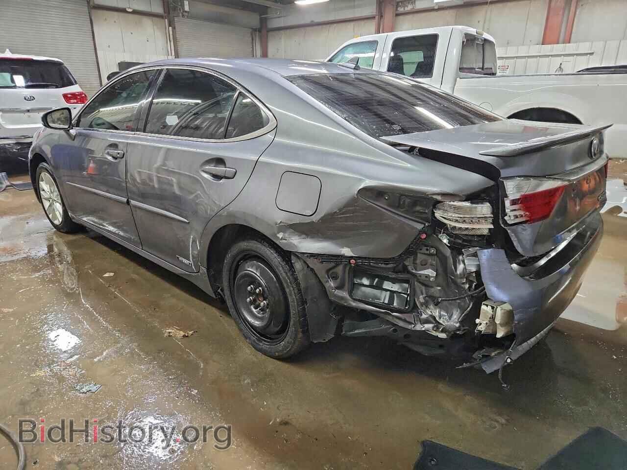 2013 LEXUS ES300 - VIN: JTHBW1GGXD2022015 - Photo 2