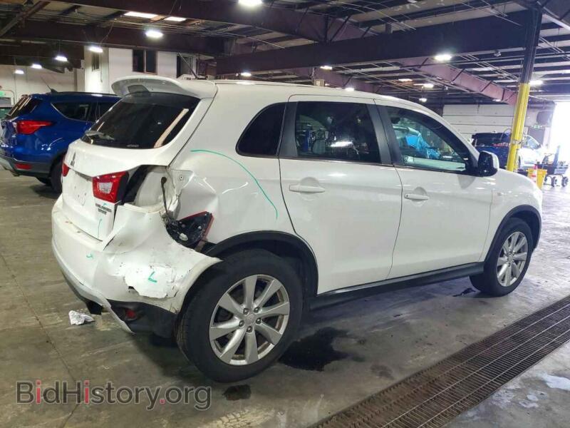 2014 Mitsubishi OUTLANDER (VIN 4A4AR4AU1EE032915) — фото 3 из 13