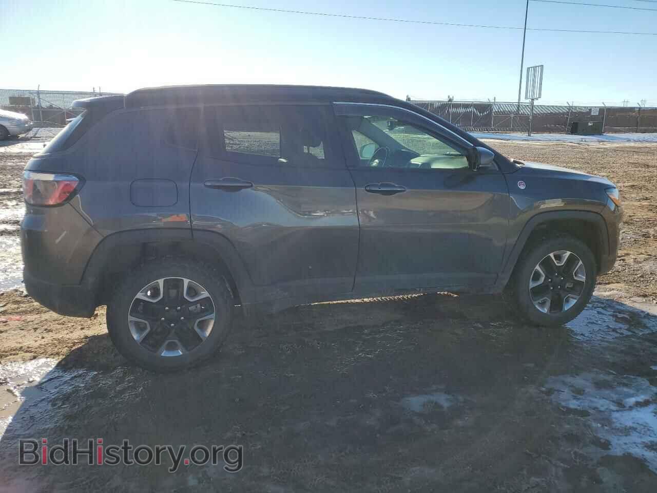 2018 JEEP COMPASS - VIN: 3C4NJDDB5JT207574 - Фото 3