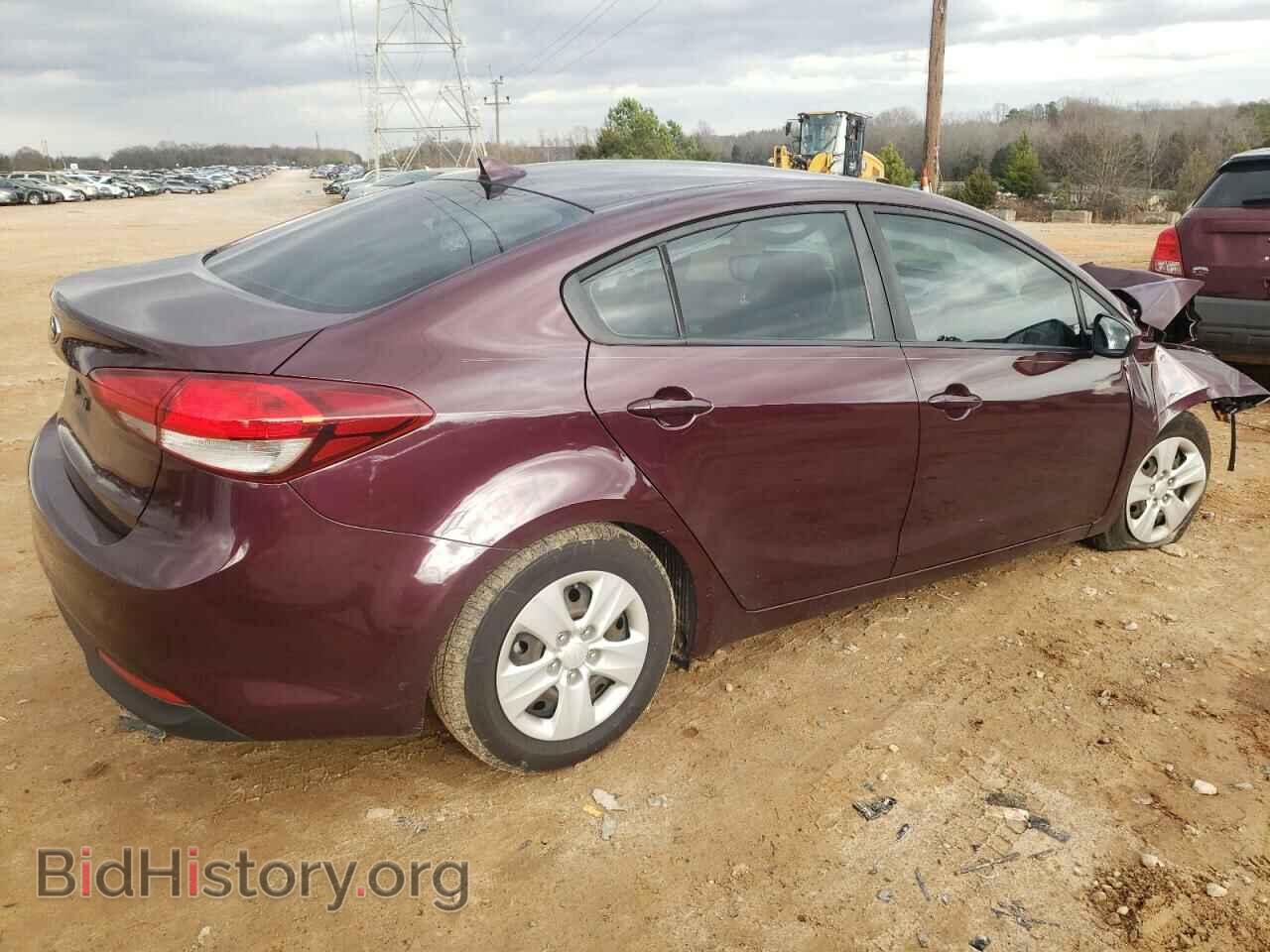 2017 KIA FORTE - VIN: 3KPFK4A7XHE069871 - Фото 3