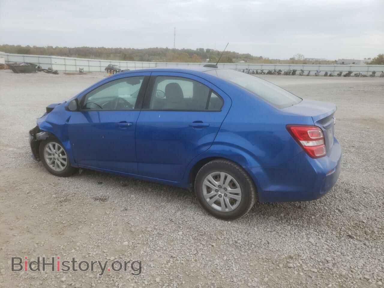 2017 CHEVROLET SONIC - VIN: 1G1JB5SH9H4136980 - Фото 2