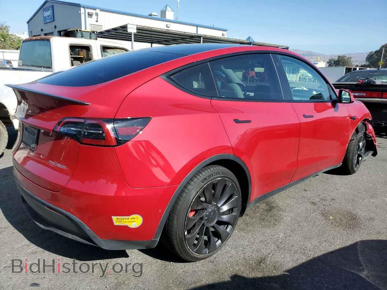 2022 TESLA MODEL Y - VIN: 7SAYGDEF2NF397189 - Фото 3