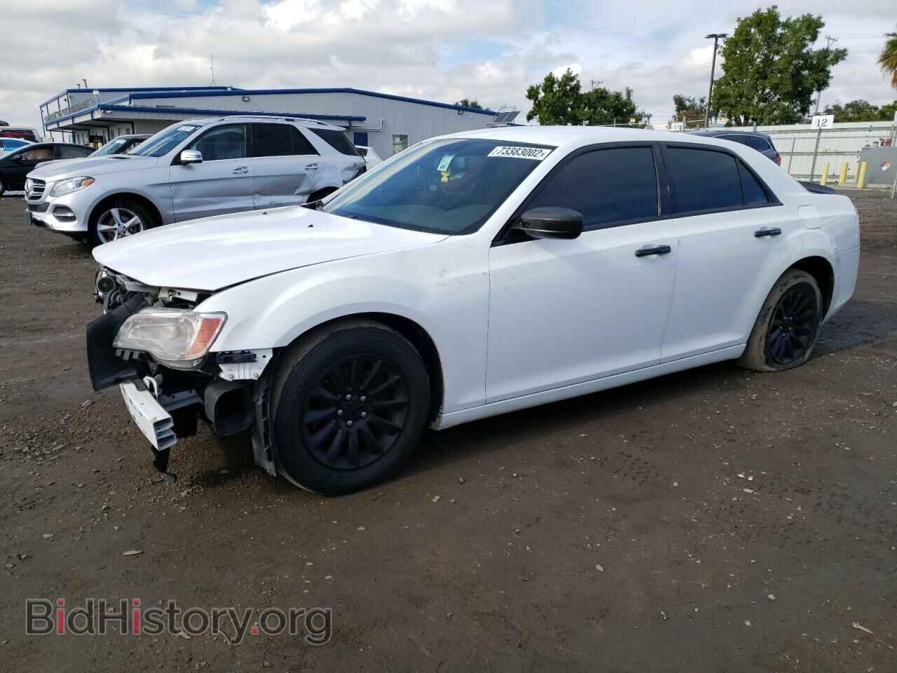 Фотография 2C3CCAAG6EH228369 - CHRYSLER 300 2014