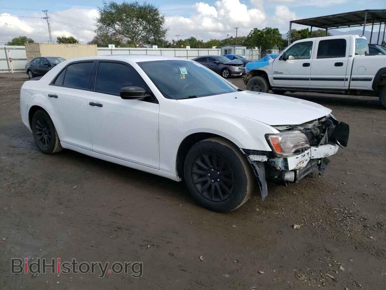 2014 CHRYSLER 300 - VIN: 2C3CCAAG6EH228369 - Фото 4