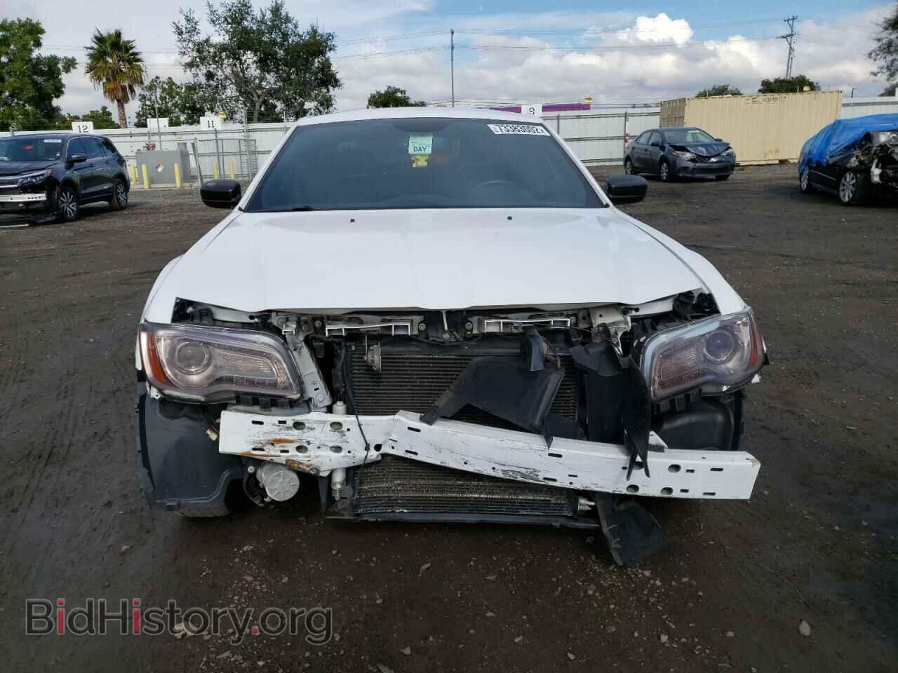 2014 CHRYSLER 300 - VIN: 2C3CCAAG6EH228369 - Фото 5