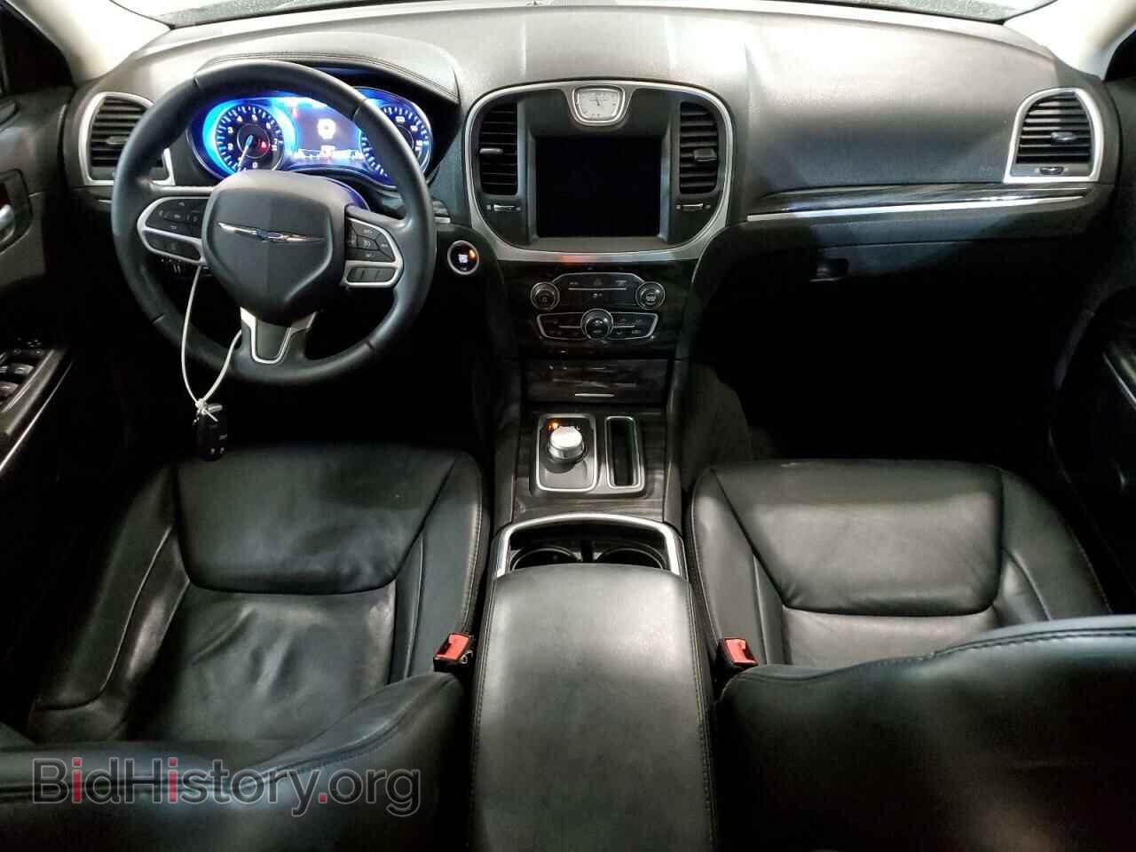 2017 CHRYSLER 300 - VIN: 2C3CCARG0HH544973 - Фото 8