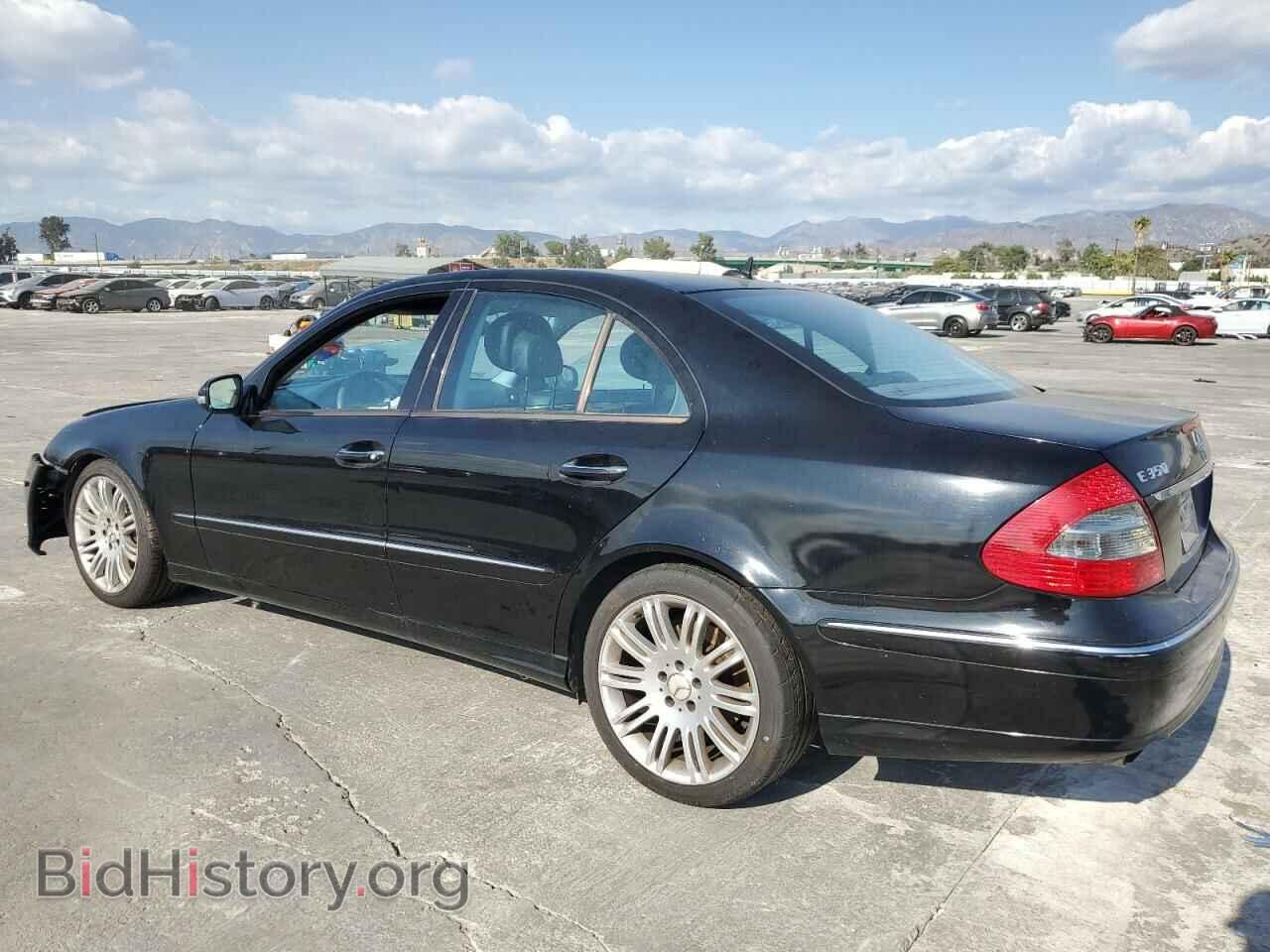 2007 MERCEDES-BENZ E-CLASS - VIN: WDBUF56X07B074842 - Фото 2