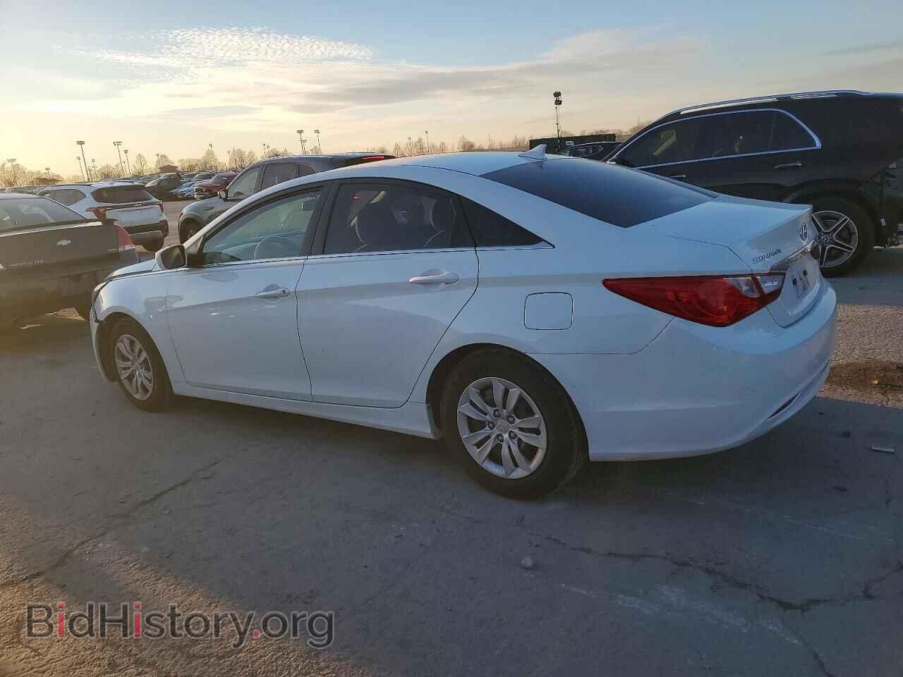 2011 HYUNDAI SONATA - VIN: 5NPEB4AC5BH010769 - Фото 2