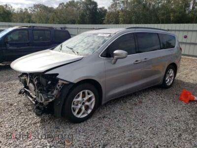 2018 Chrysler PACIFICA Touring Plus, silver — VIN 2C4RC1FG3JR178159, Copart