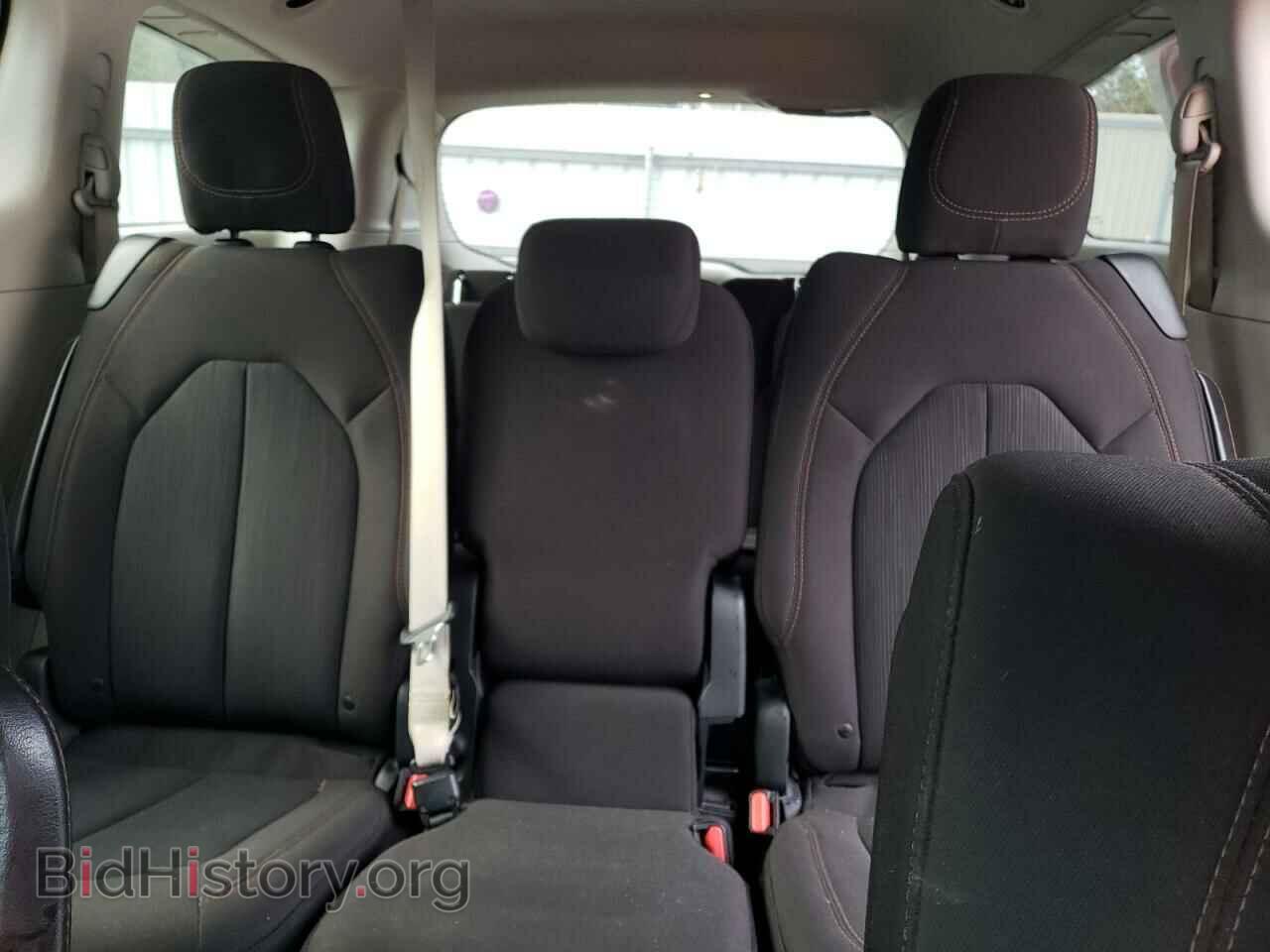 2018 CHRYSLER PACIFICA - VIN: 2C4RC1FG3JR178159 - Photo 10