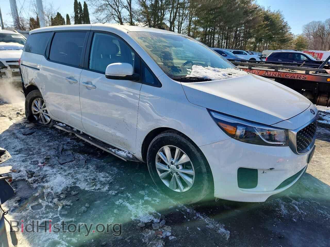 2018 KIA All Models - VIN: KNDMB5C18J6381981 - Фото 4