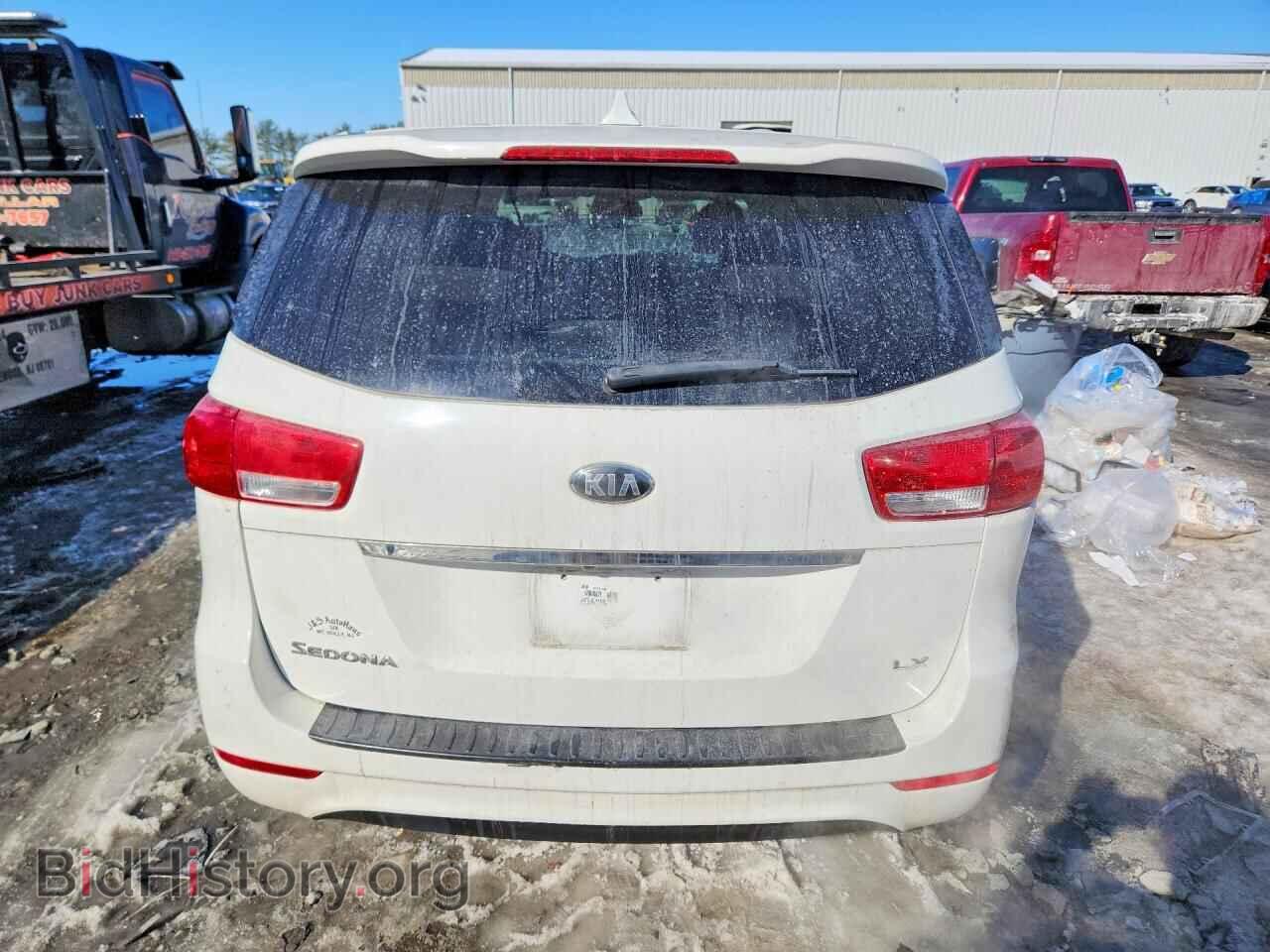 2018 KIA All Models - VIN: KNDMB5C18J6381981 - Фото 6