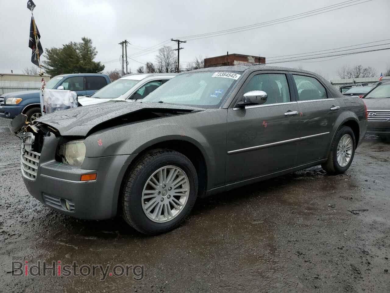 Photo 2C3CA5CV7AH167908 - CHRYSLER 300 2010