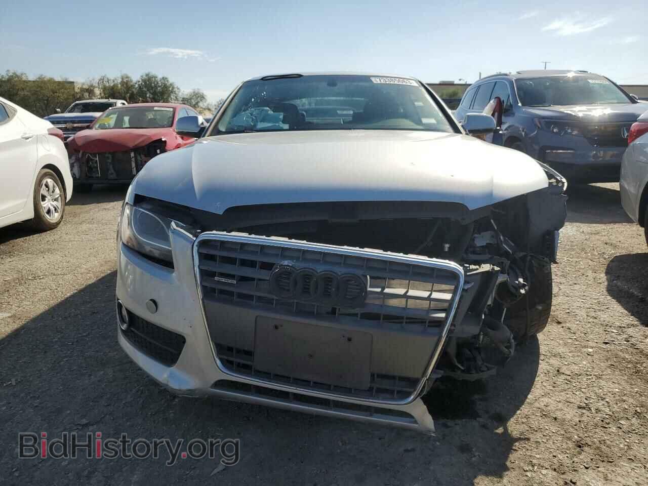 2011 AUDI A5 - VIN: WAULFAFR4BA080856 - Фото 5