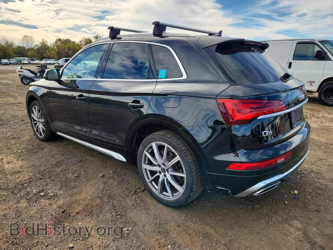2021 Audi Q5 (VIN WA1E2AFY1M2118579) — photo 2 of 12