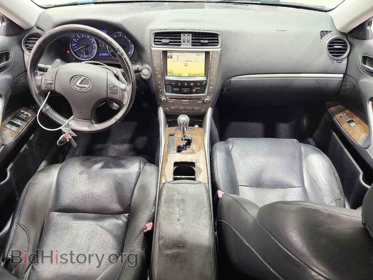 2011 LEXUS IS - VIN: JTHBF5C2XB2101036 - Photo 8