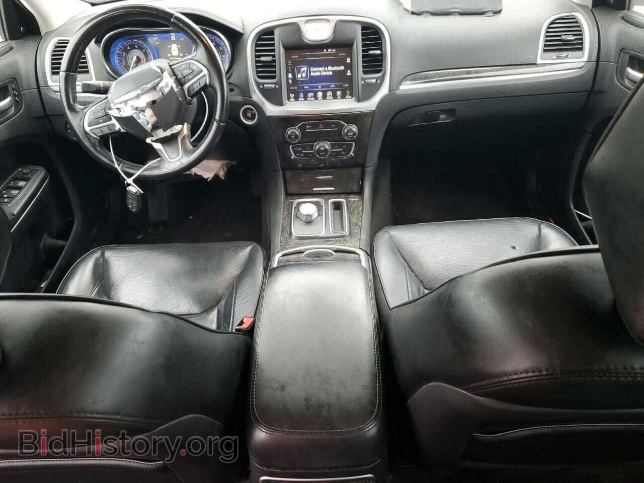 2016 CHRYSLER 300 - VIN: 2C3CCAEG2GH243500 - Фото 8