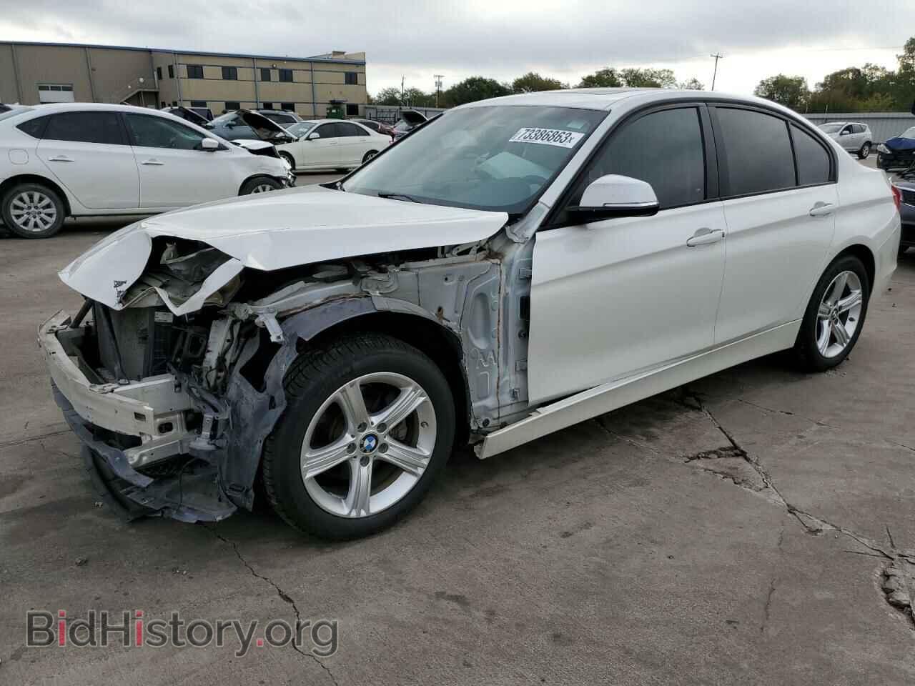 Photo WBA3D5C53EKX98864 - BMW 3 SERIES 2014