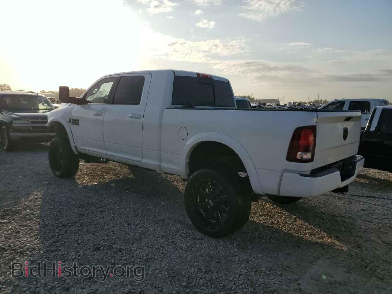 2017 RAM 2500 - VIN: 3C6UR5NL1HG695286 - Фото 2