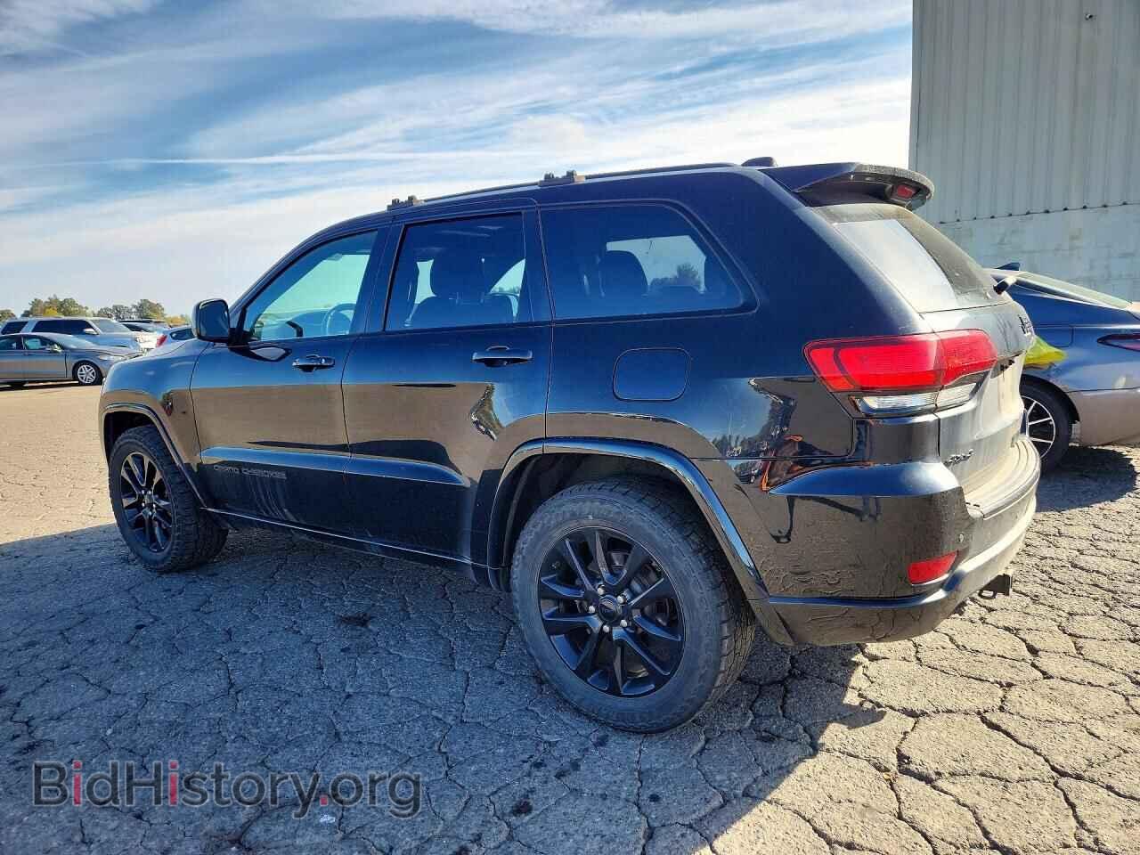 2018 JEEP CHEROKEE - VIN: 1C4RJFAG0JC245299 - Фото 2