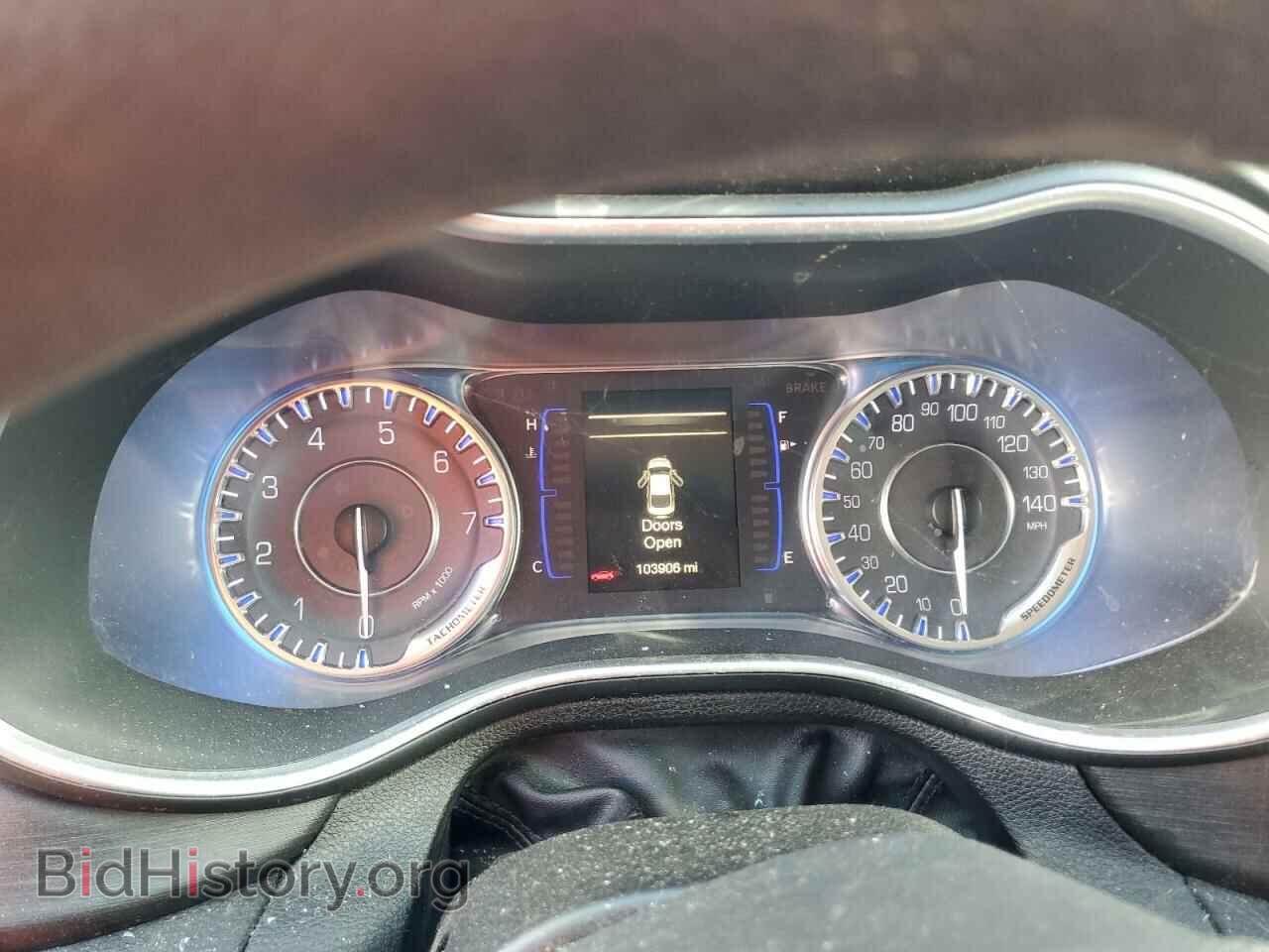 2016 CHRYSLER 200 - VIN: 1C3CCCAB8GN129725 - Фото 9