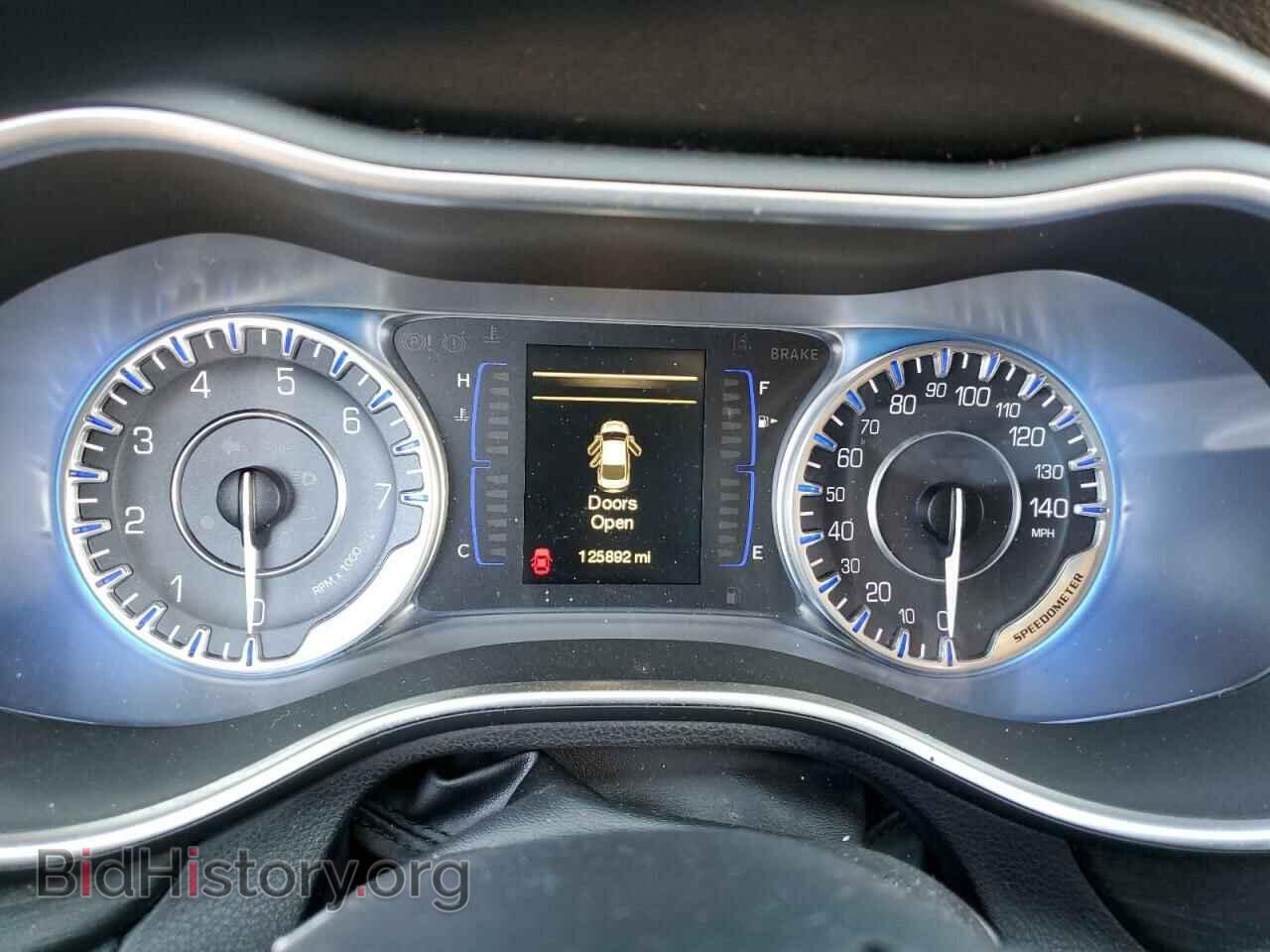 2015 CHRYSLER 200 - VIN: 1C3CCCABXFN571209 - Фото 9