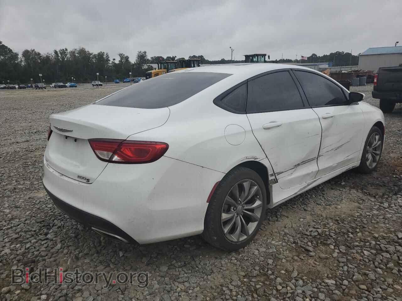 2015 CHRYSLER 200 - VIN: 1C3CCCDGXFN553445 - Фото 3